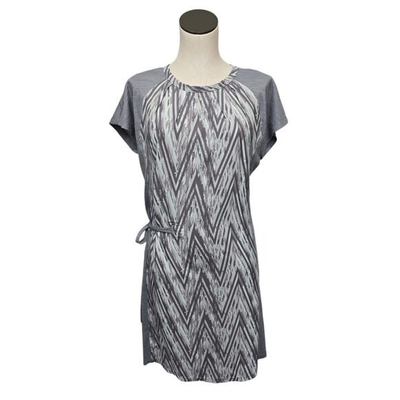 NWT Smartwool‎ Merino Wool Sport Short Sleeve Dress Womens Small Gray Zig Zag - Picture 1 of 13